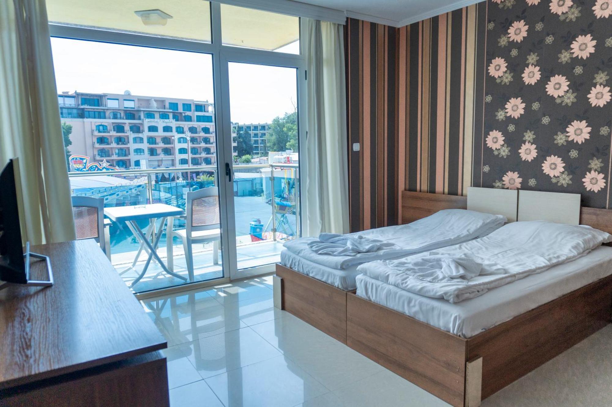 Deluxe Apartments Gallery 2 Sunny Beach Exterior foto